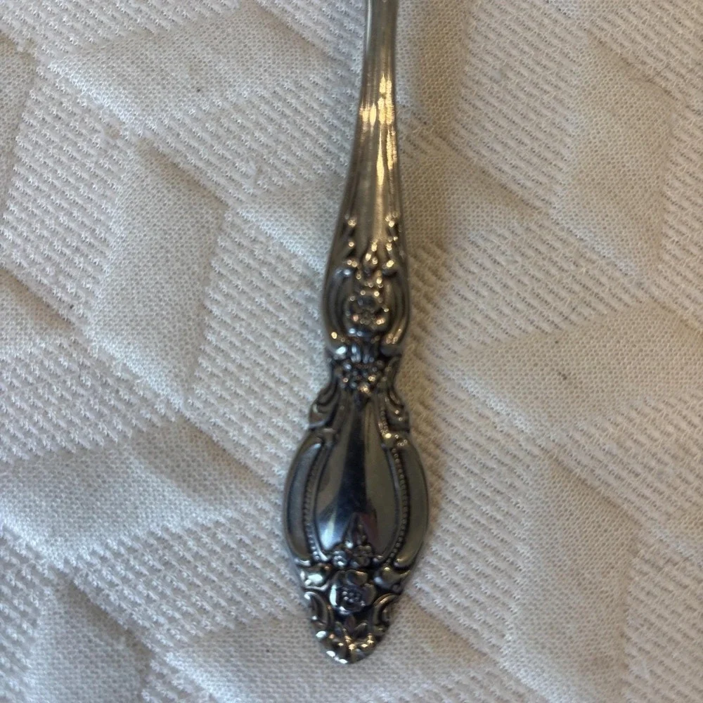 Oneida FREDERICK II Stainless Shell‎ Sugar Spoon Cube Mark Flatware 6 3/8